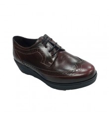 Women's shoe with English wedge laces Sigo in bordeaux