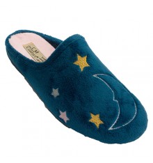 Woman winter shoe open behind drawing moon and stars Calzamur in blue