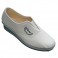 Closed elastic woman shoes on the instep Aguas nuevas in white
