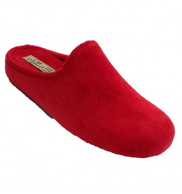 Woman winter open shoe behind Calzamur in red