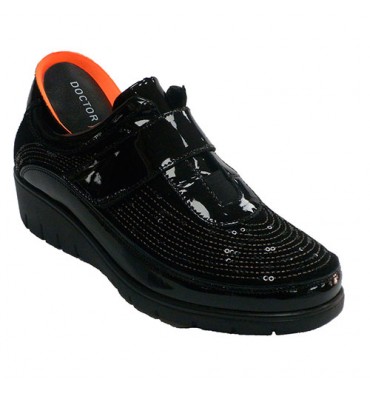 https://www.calzadoslabalear.com/13798-thickbox_default/zapatos-mujer-especiales-para-platillas-doctor-cutillas-en-negro.jpg