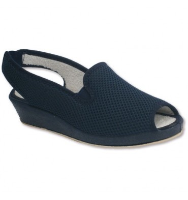 Zapatillas abiertas con gomas a los lados muy cómoda Soca en azul marino
